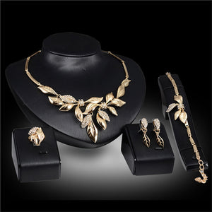 Spring Flora Necklace Set